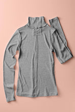 Load image into Gallery viewer, Contrast Seam Turtleneck Knit Top