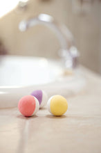 Load image into Gallery viewer, Lemon Lavender In a Fizzy Mini Bath Bombs