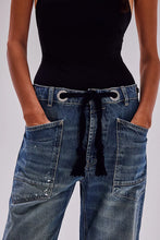Load image into Gallery viewer, We The Free Moxie Pull-On Barrel Jeans