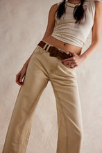 Load image into Gallery viewer, We The Free Risk Taker Mid-Rise Jeans
