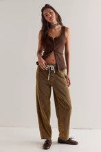 Load image into Gallery viewer, We The Free Roscoe Cord Pull-On Jeans