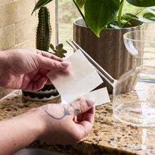 Load image into Gallery viewer, Dissolving Plant Food Sheets
