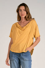 Load image into Gallery viewer, TOP S/S DRAPE FRONT
