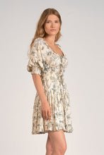 Load image into Gallery viewer, DRESS S/S SMOCK SQUARE NK
