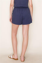 Load image into Gallery viewer, ELASTIC WAIST JAQUARD SHORTS
