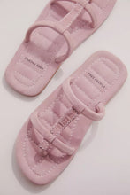 Load image into Gallery viewer, Hadden Sandals
