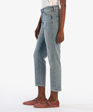 Load image into Gallery viewer, Elizabeth Slouchy High Rise Boyfriend Crop
