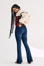 Load image into Gallery viewer, We The Free Level Up Slit Slim Flare Jeans
