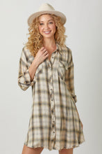 Load image into Gallery viewer, WASHED PLAID SHIRT DRESS
