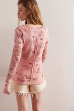 Load image into Gallery viewer, We The Free Clover Printed Thermal

