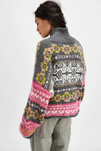 Load image into Gallery viewer, Snowdrift Cardigan
