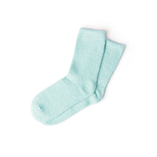 Load image into Gallery viewer, Lemon Lavender You Had Me At Aloe Super Soft Spa Socks
