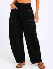 Load image into Gallery viewer, Ladies Contrast Stitching Elastic Waist Drawstring Barrel Pants
