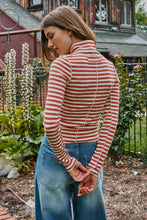 Load image into Gallery viewer, Contrast Seam Turtleneck Knit Top
